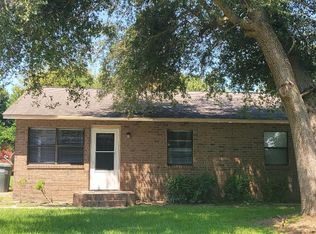 4206 N Edge Rd, Ayden, NC 28513