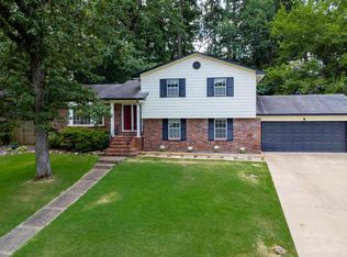 23 Inverness Cir, Little Rock, AR 72212