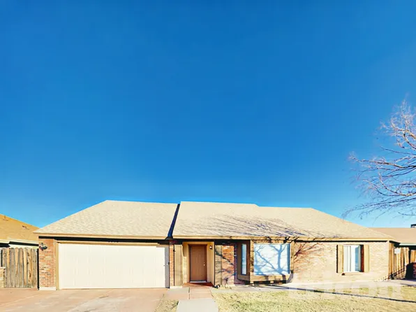 6908 W Denton Ln, Glendale, AZ 85303