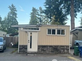 3612 NE 4th St TRAILER 18, Renton, WA 98056