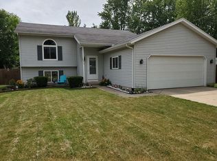 4314 W Grand Blvd NW, Grand Rapids, MI 49534