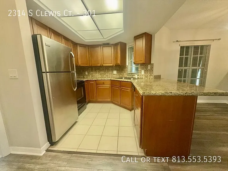 2314 S Clewis Ct #301 — Photo 45