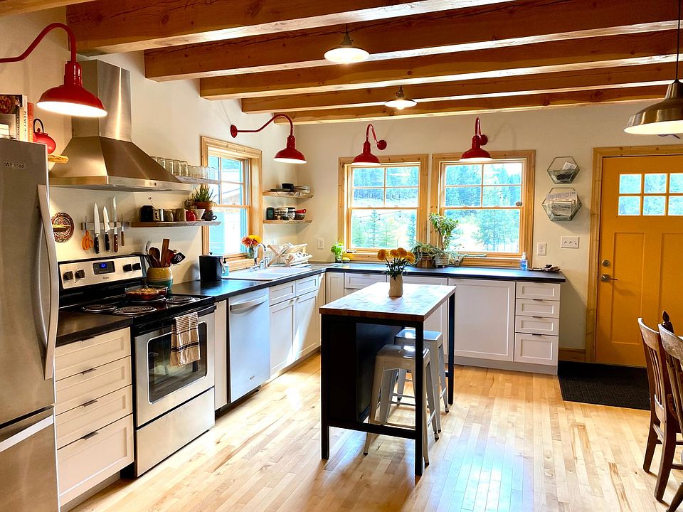 Kitchen with plenty of natural light