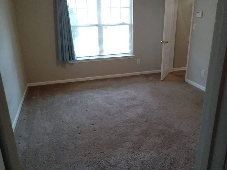 738 Ablow Dr — Photo 12