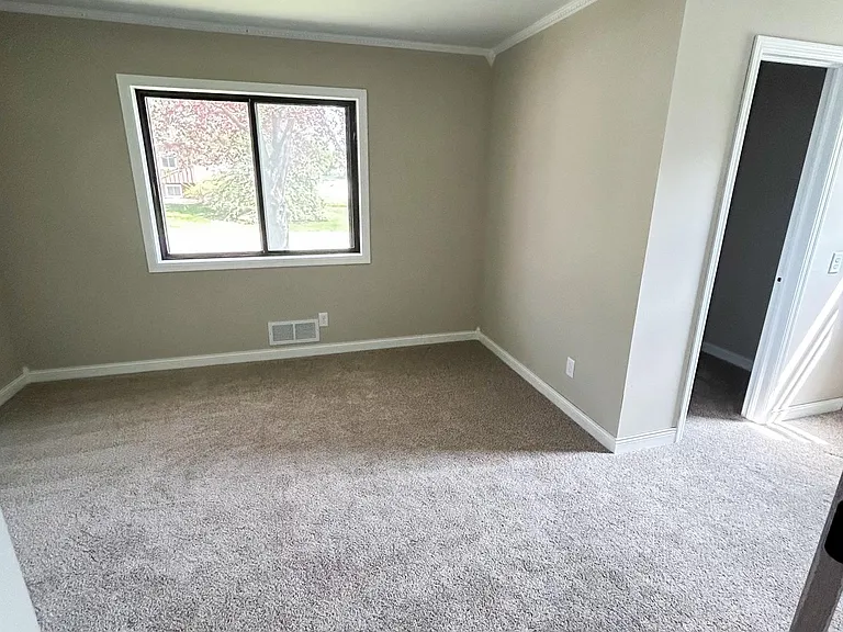 7436 Iden Ave S — Photo 16