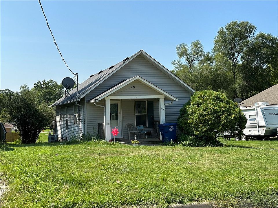 912 Lewis Ave, Des Moines, IA 50315 MLS 682229 Zillow