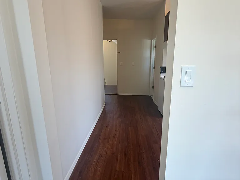 304 N Wellwood Ave #3 — Photo 17