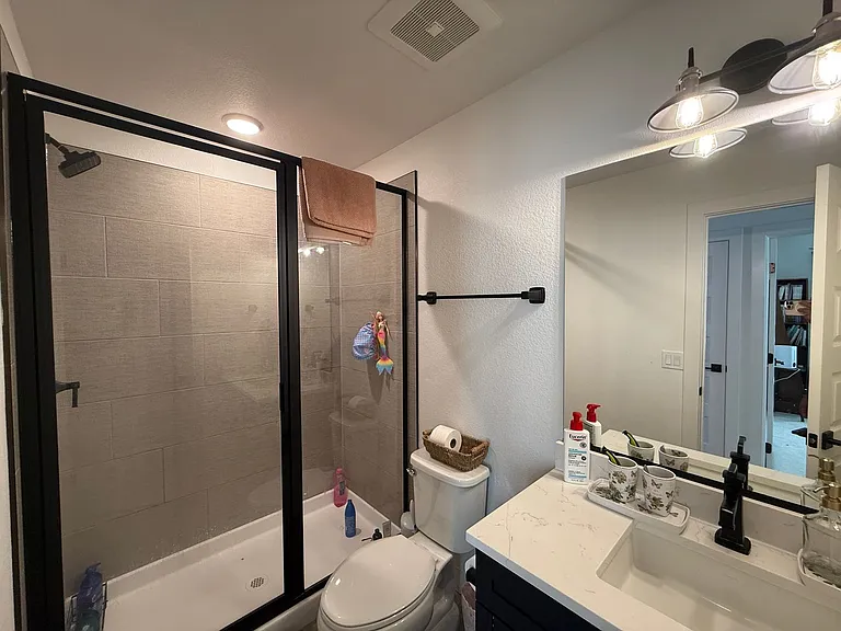 2143 Arikaree Hts — Photo 9