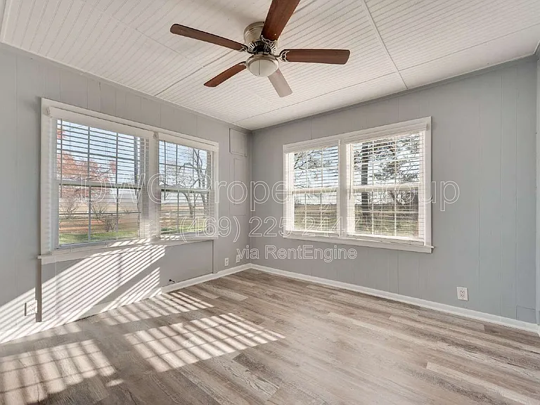 192 Diamond Ranch Rd — Photo 22