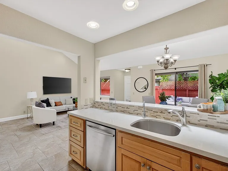 3015 Arlington Dr — Photo 15