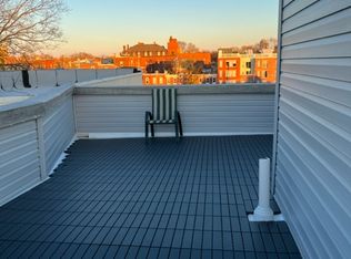 327 N 40th St #5C, Philadelphia, PA 19104
