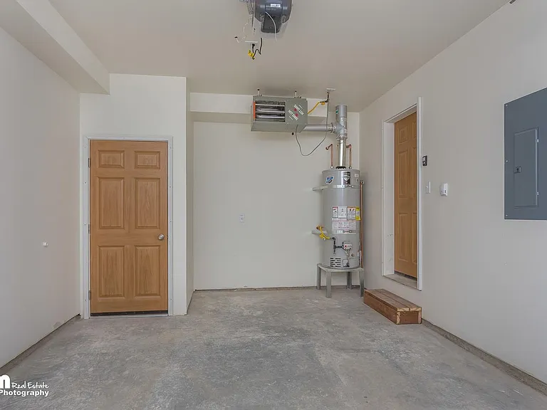 2454 W Ben Hogan Ave — Photo 10