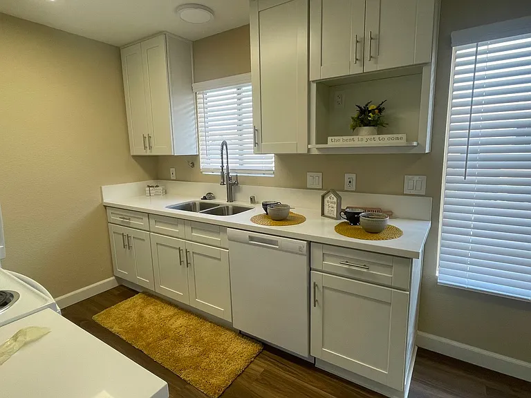 Montebello Villas — Photo 24