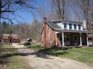 119 Main St, Wales, MA 01081