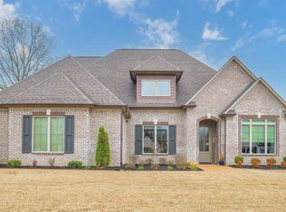 32 Westhaven Pl, Jackson, TN 38305