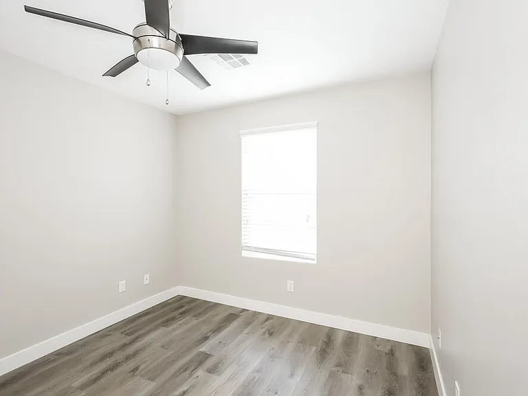 8112 Satin Carnation Ln — Photo 12