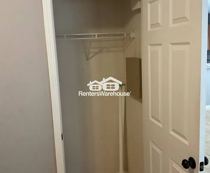 9619 Littleleaf Dr — Photo 8