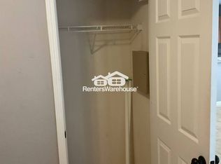 9619 Littleleaf Dr, Charlotte, NC 28215