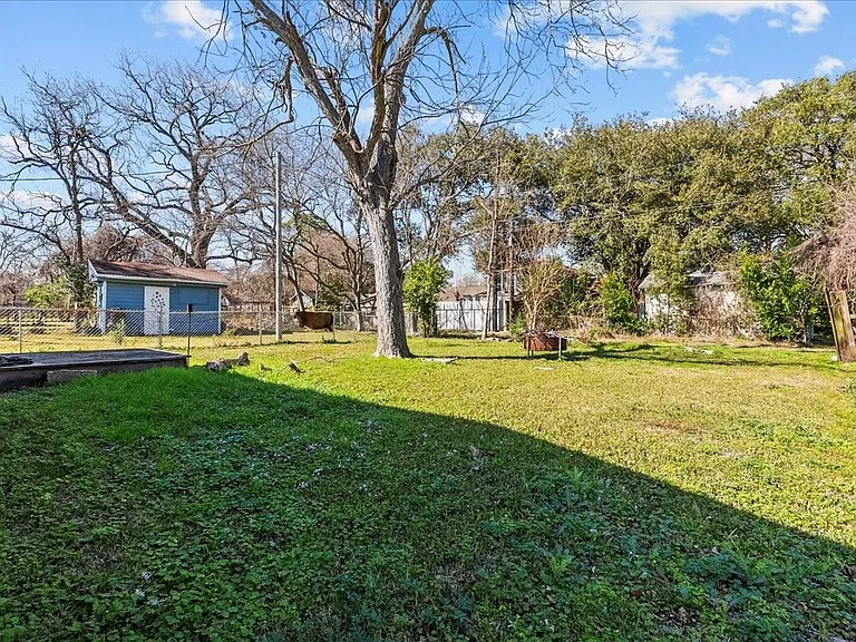 1002 Orange St — Photo 34