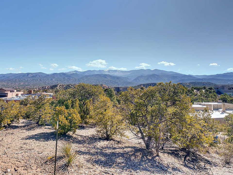 1st image of 109 Valle Sereno