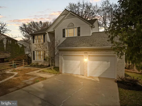 14323 Brookmere Dr, Centreville, VA 20120