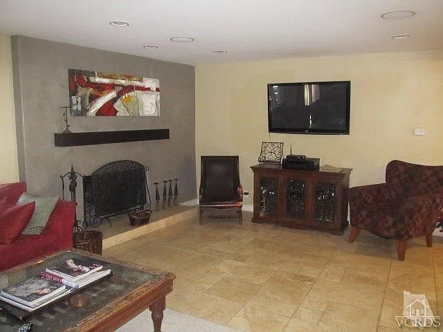 1891 Ramona Dr — Photo 10