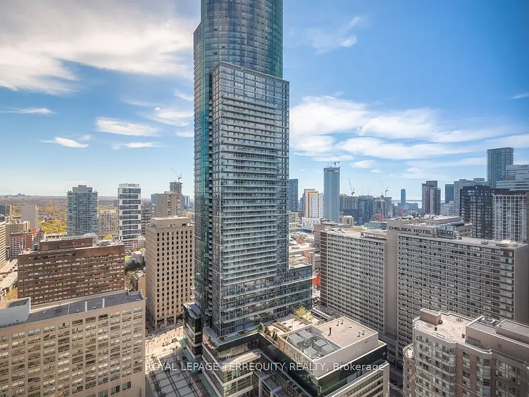 761 Bay St #3202 — Photo 33