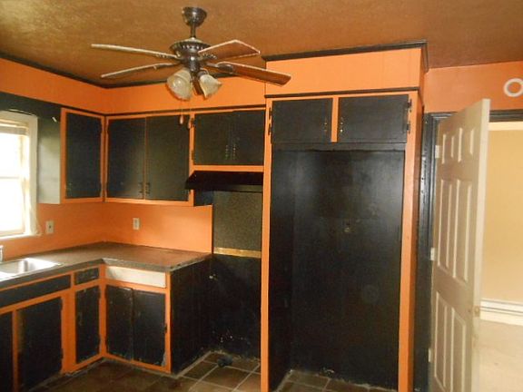 4th image of 209 Timberlake Dr