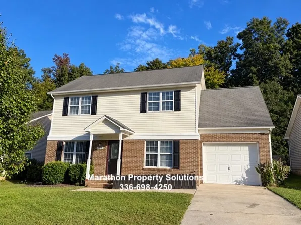 203 Collinswood Ln, Greensboro, NC 27405