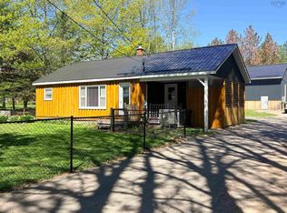31 Pleasant St, Kings, NS B0P 1H0