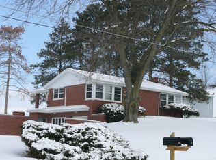 186 N Main St, Potosi, WI 53820