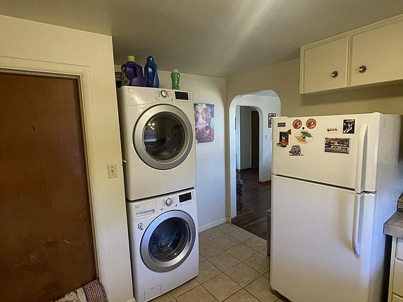 3rd image of 820 35th Avenue Ct #1