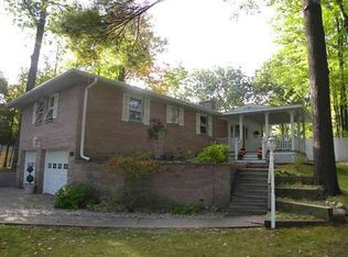 1513 Woodward Ave, Kingsford, MI 49802