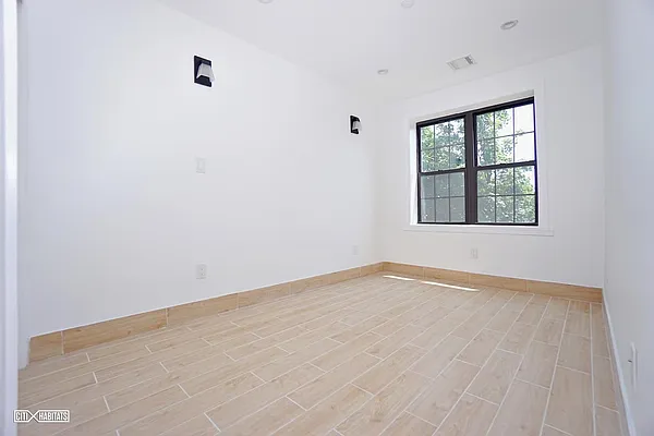 Rented by Citi Habitats | media 14