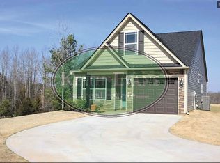 714 Silver Ridge Rd, Boiling Springs, SC 29316