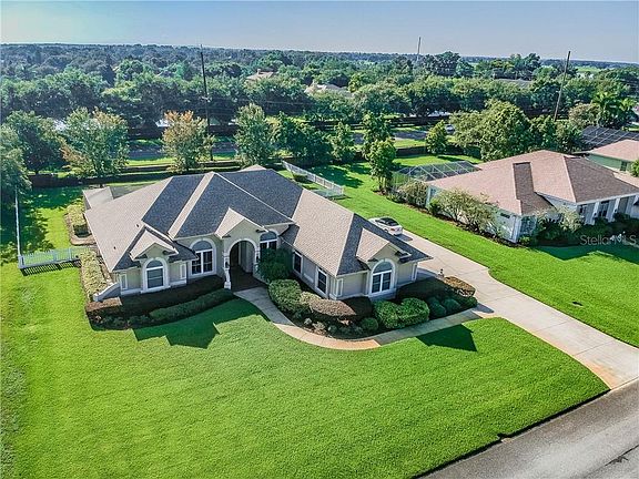 3rd image of 2567 Partridge Dr