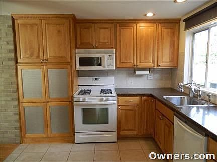 Kitchen updated in 2008