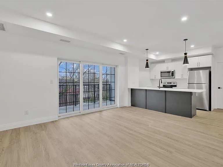 3817 Howard Ave #307 — Photo 8