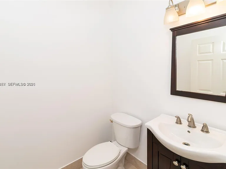 16236 NW 18th St — Photo 10