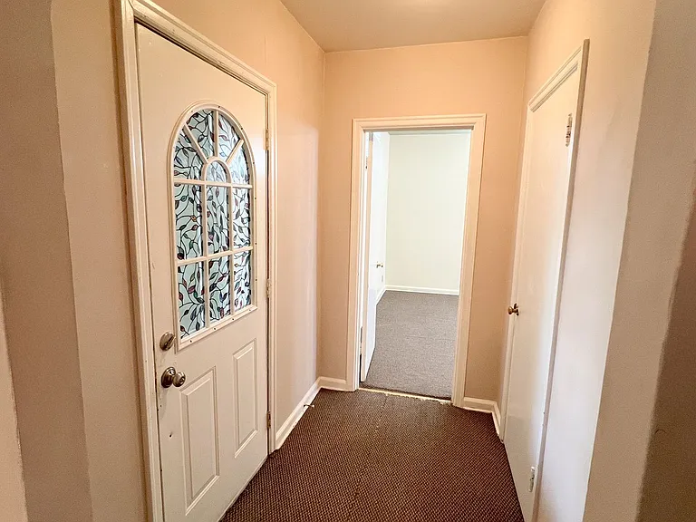 515 W Harrison Street — Photo 2
