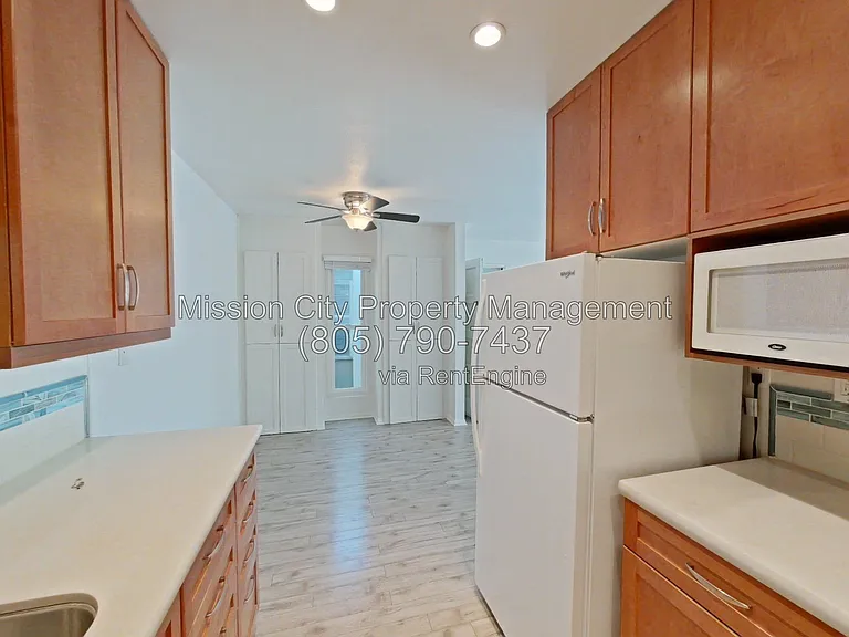 5514 Armitos Ave #58 — Photo 7