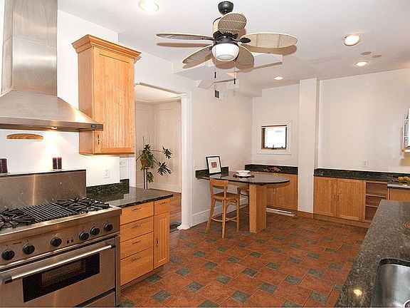 Kitchen I