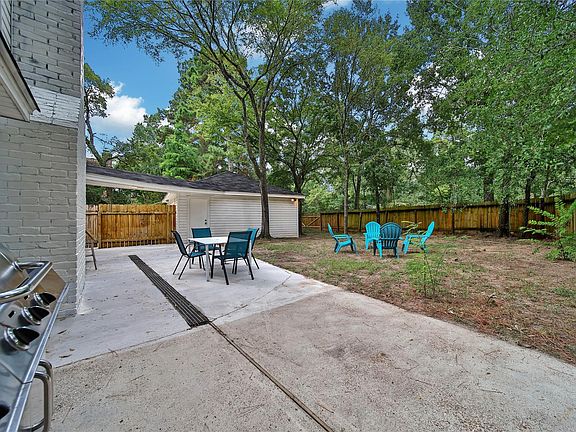 5th image of 1 Marsh Millet Ct