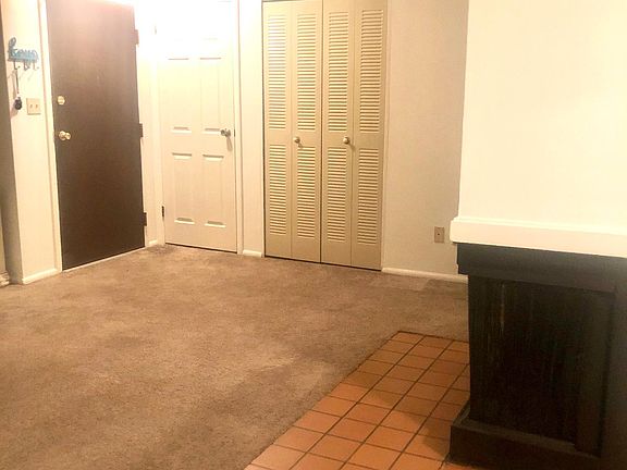 4th image of 2901 Winchester Dr APT C