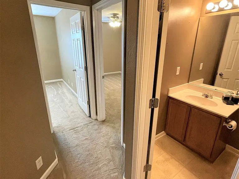 3164 Prater Ct — Photo 10