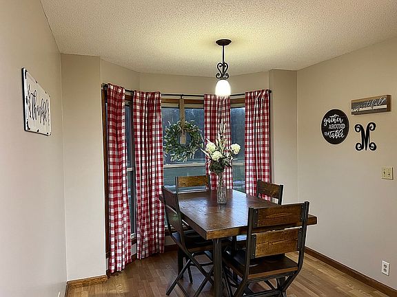Breakfast nook