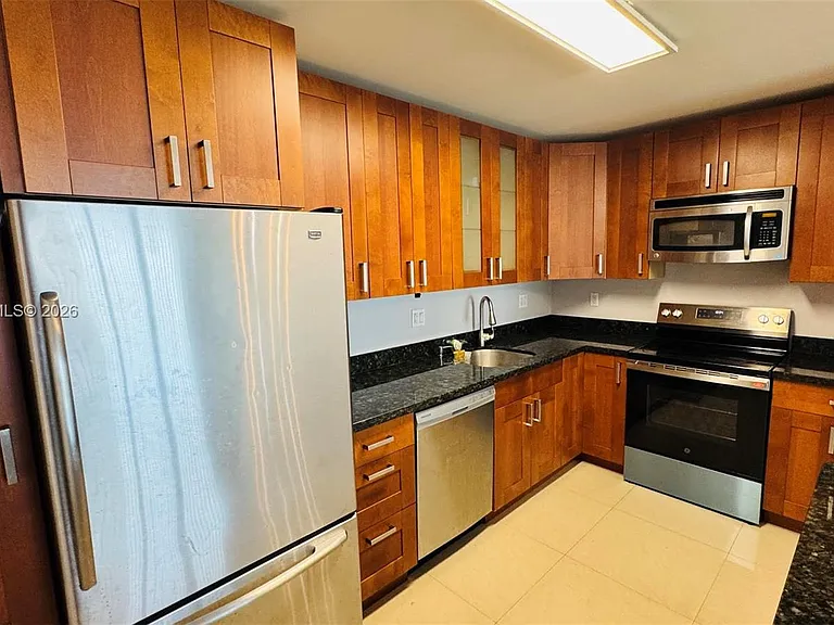 19390 Collins Ave #624 — Photo 8
