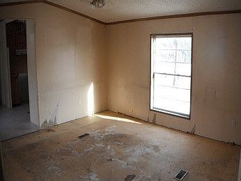 2nd image of 9201 Becker St NE