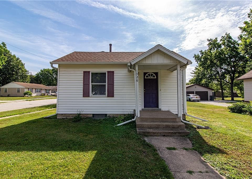 1st image of 1326 Douglas Ave