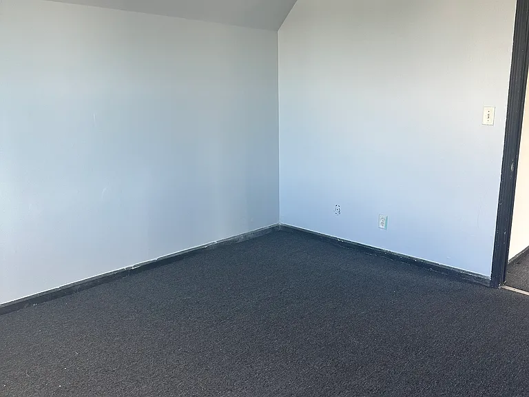 220-222 Beardsley St #3 — Photo 7